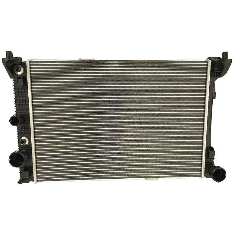 อุปกรณ์อะไหล่รถยนต์ เครื่องเย็นน้ํา 2045001603 สําหรับ Mercedes Benz W212 C207 S212 A207 E300
